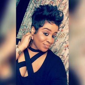 Meet your Posher, Breanna